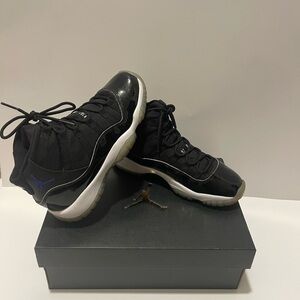 Air Jordan 11 Retro BG